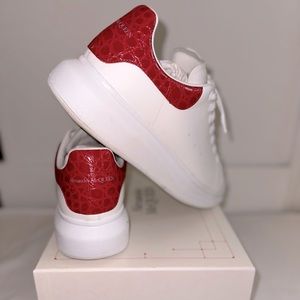 Men’s Alexander McQueen Sneaker